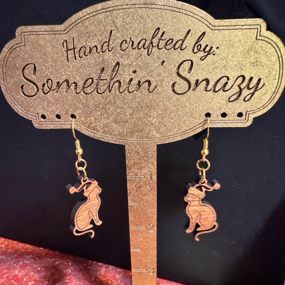 Handmade Wood Christmas Kitty Earrings NEW